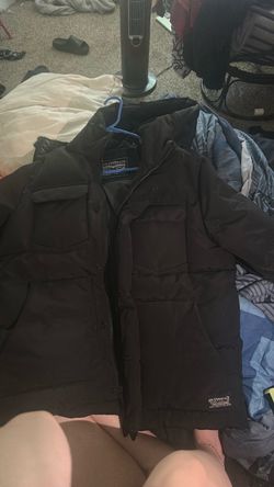 Levi’s puffer jacket