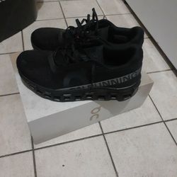 On Cloud Walking Shoes 