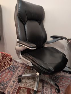 LA Z Boy Office Chair
