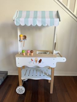 Coco Village Ice Cream Cart