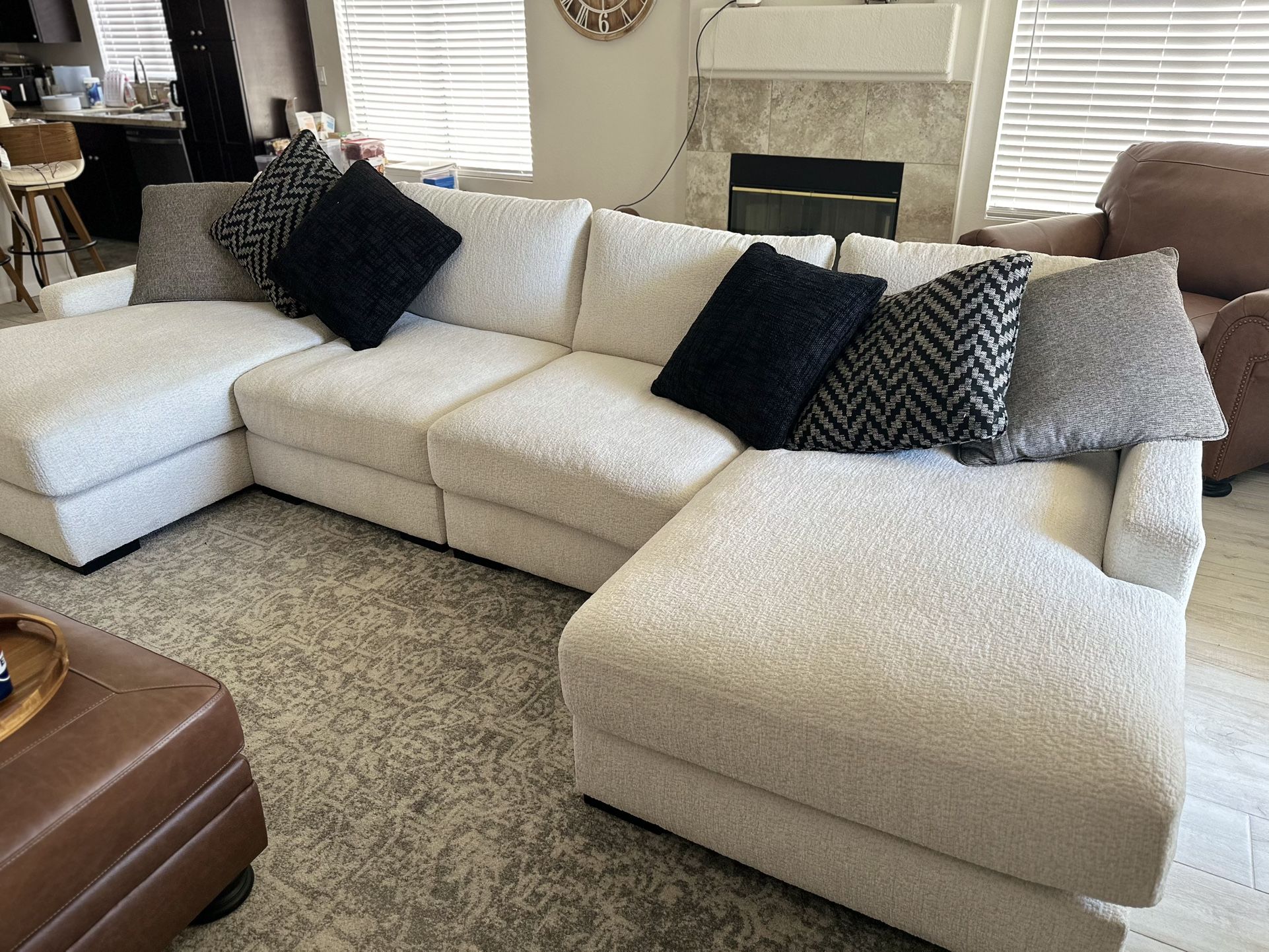 Sectional Sofa