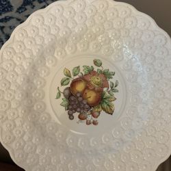 Copeland Spode Alden luncheon plate 9” #3 fruit & flowers, no chips or cracks