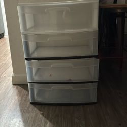 4 Plastic Drawer 