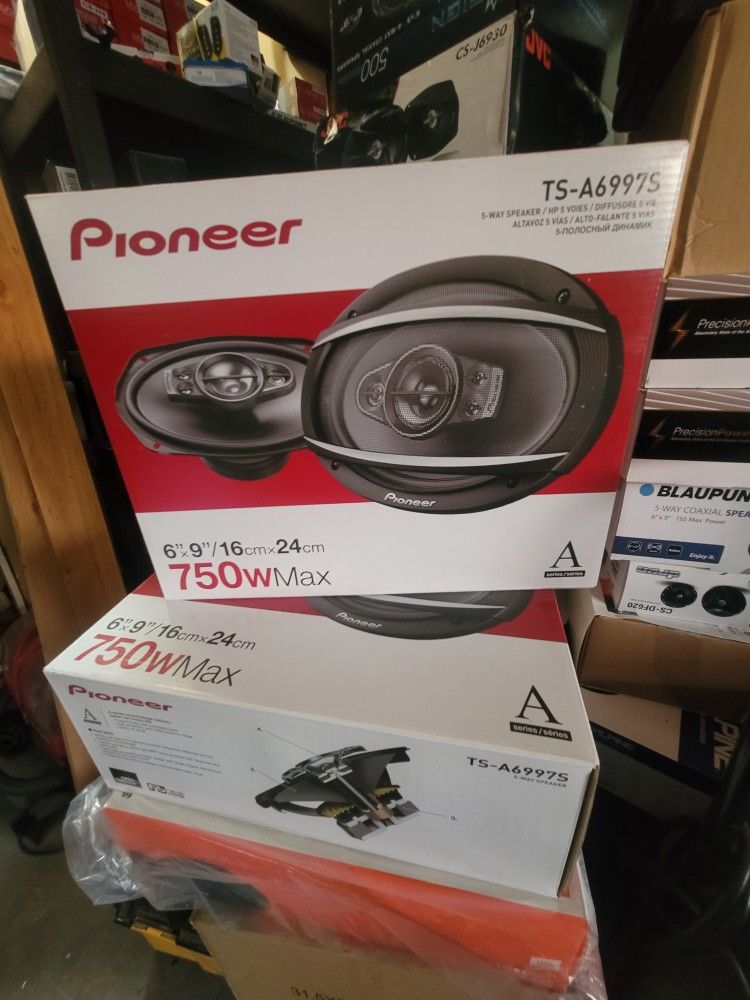 NEW PIONEER 750 WATT 5 WAY 6X9 SPEAKERS
