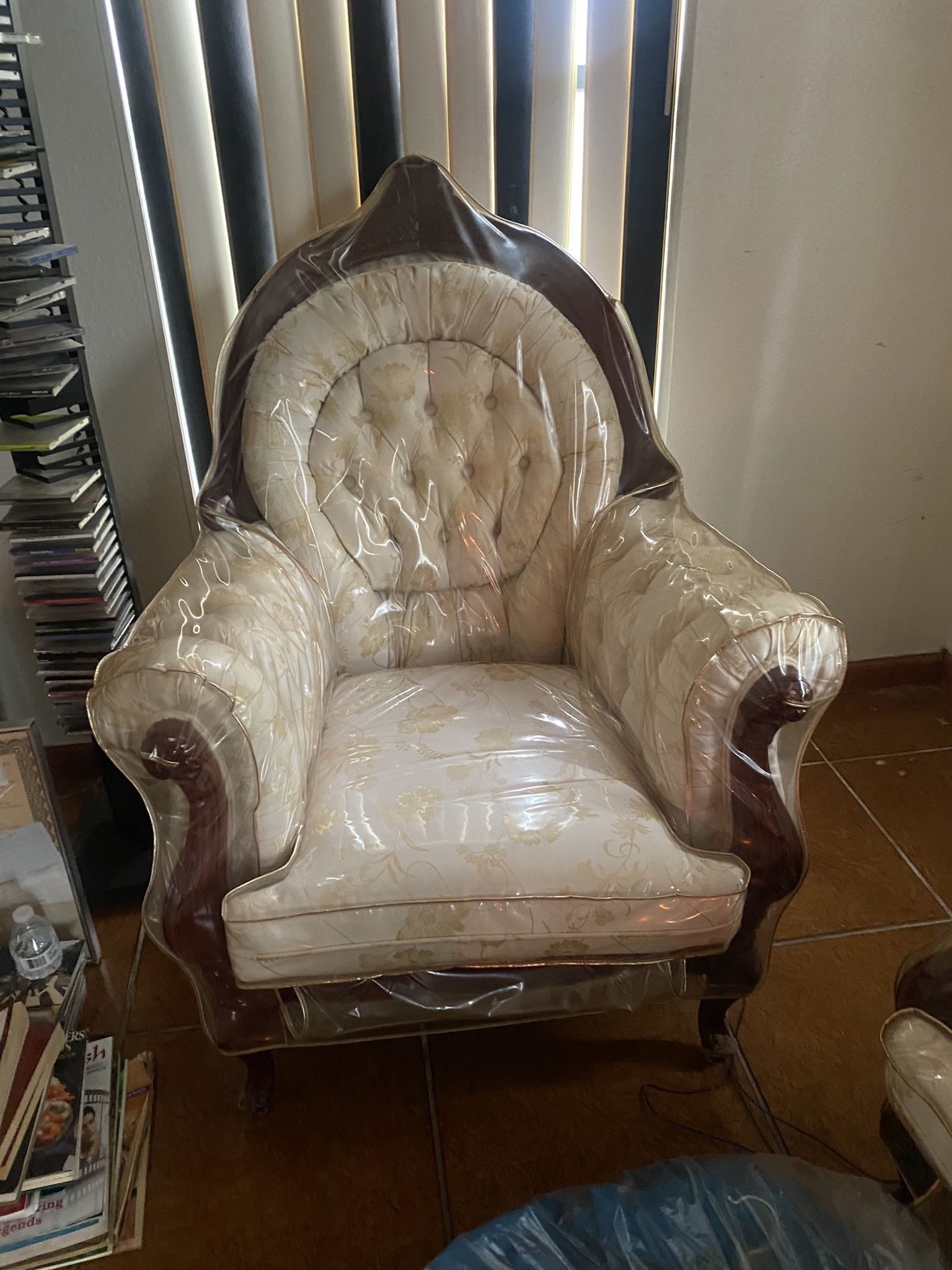 3 piece set chair love seat & sofa