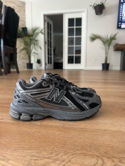 New balance 1906 black and grey size 3 . Ask me if interested