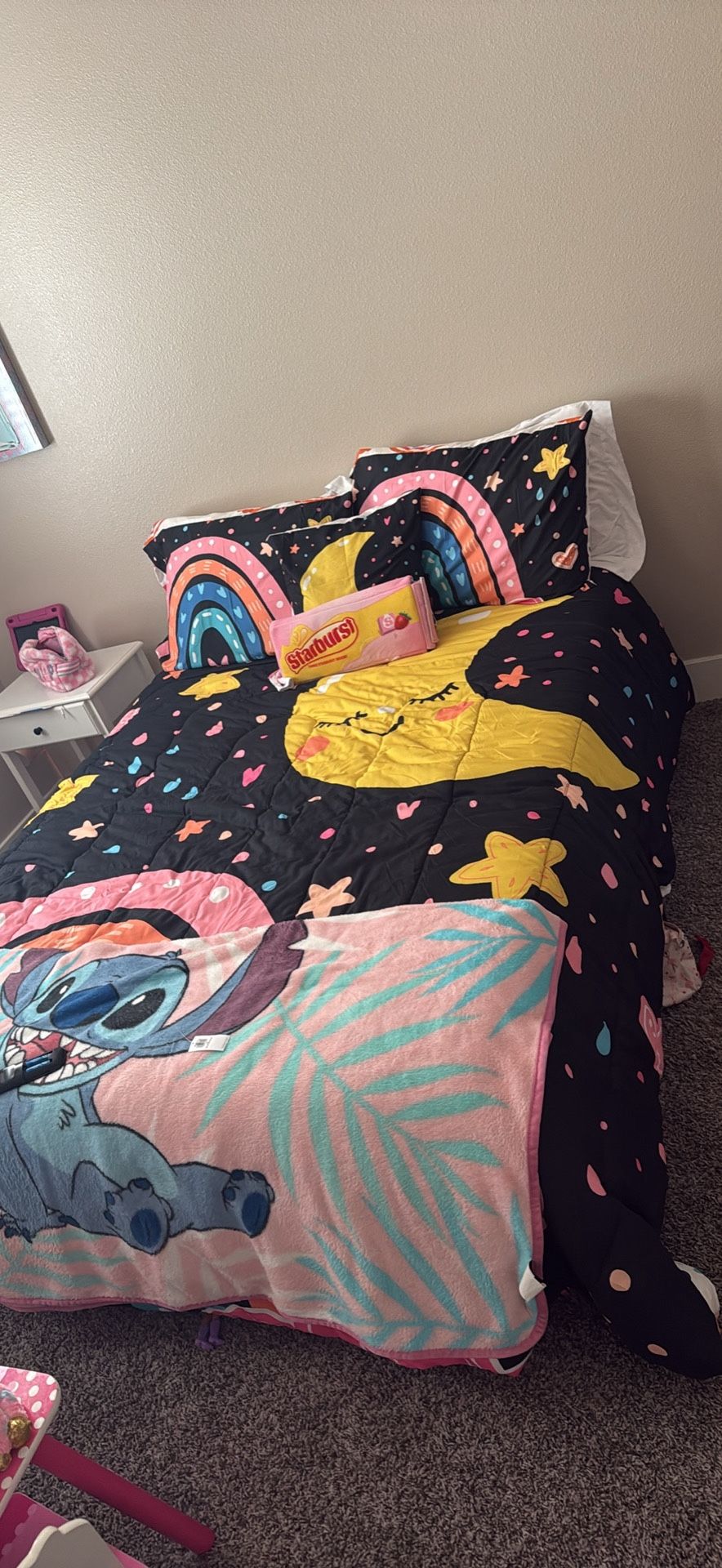 Full Size Bed Mattress/bed Frame 