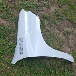 2019 20 21 22 23 24 2025 CHEVY SILVERADO 1500 LEFT SIDE FENDER OEM USED