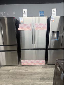 Samsung - 32 Cu Ft Mega Capacity 3-Door French Door refrigerator With Dual Icemaker In Stainless steel