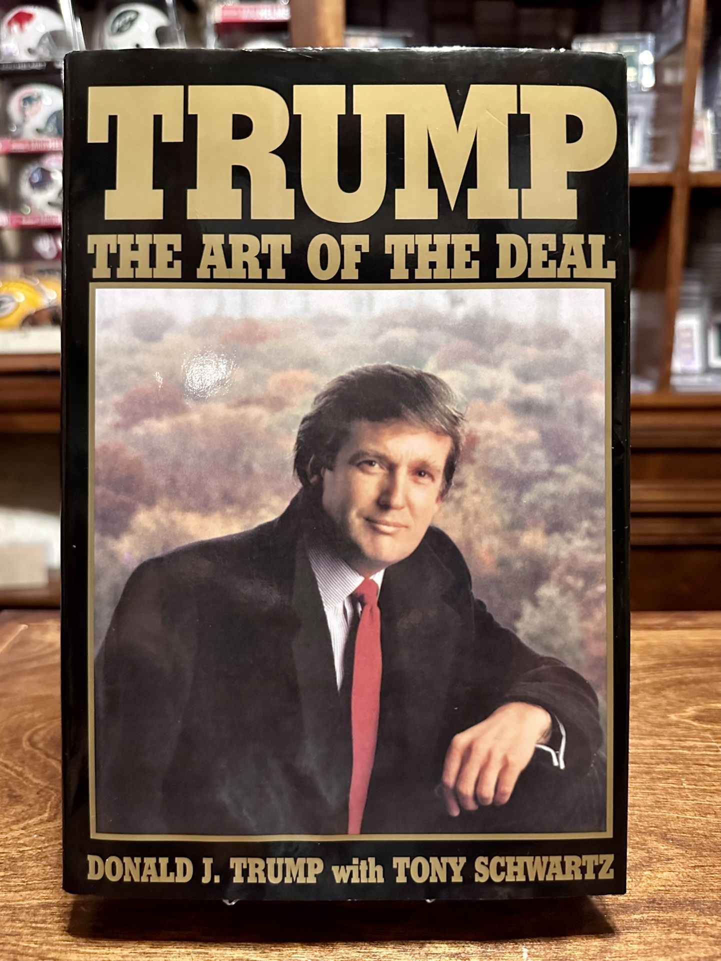 Donald Trump Signed Art Of the Deal Book