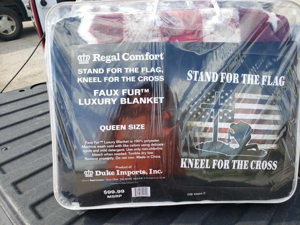 Stand for the flag kneel for the cross brand new queen size blanket