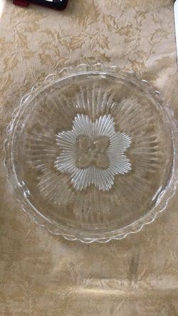 Estate Sale    Vintage Indiana Glass Cake Plate  11.25 Inches in Diameter 