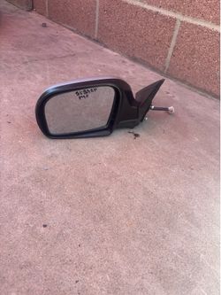 DRIVER SIDE MIRROR 2008-2014 SUBARU IMPREZA (SILVER COLOR).