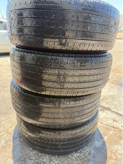 255/55R20 4 used tires michelin