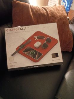 PRESS PLAY CHARGE ALL 3 - 15W  CHARGING PAD