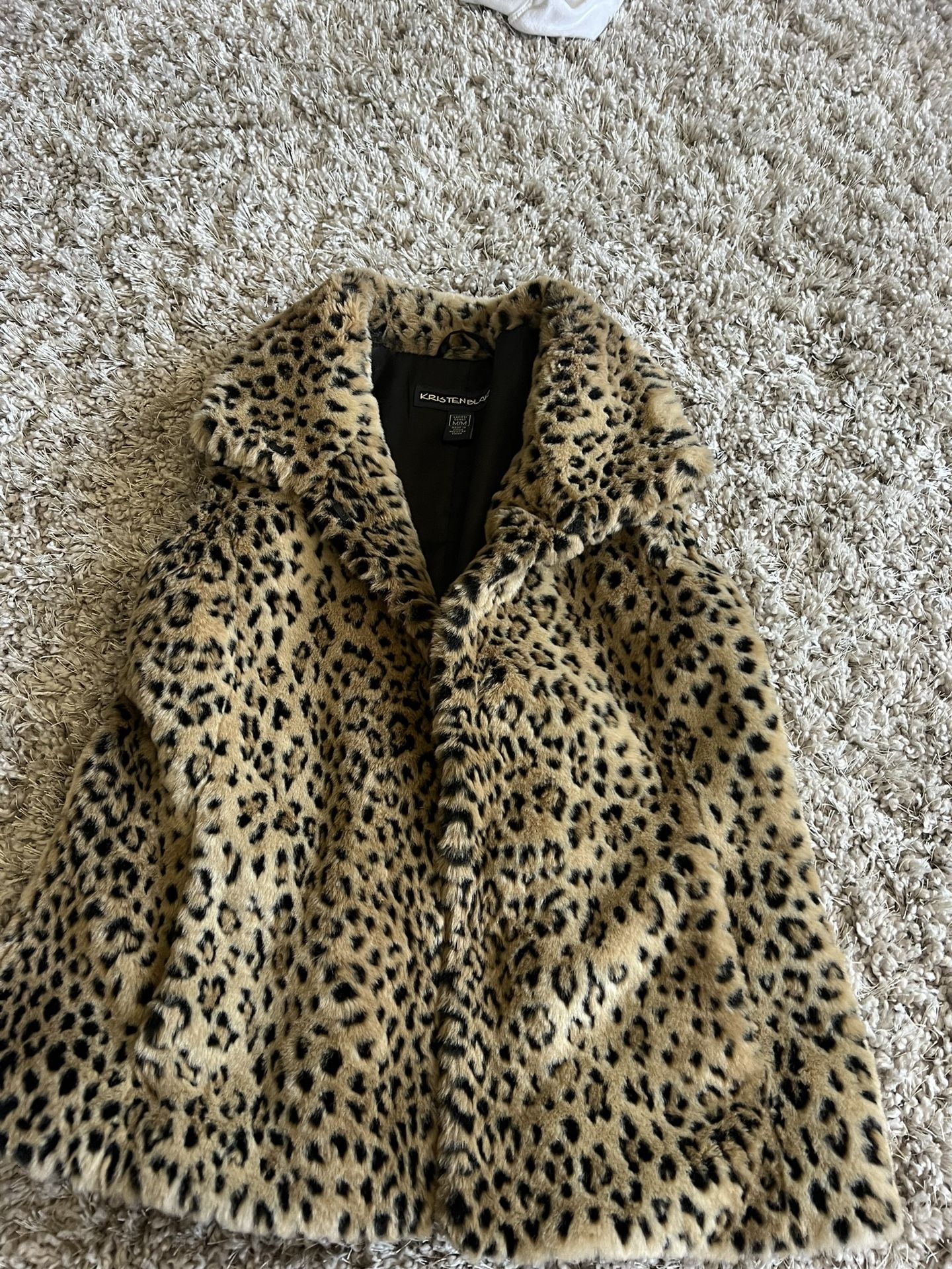 Faux Fur Leopard 🐆 Print Vest