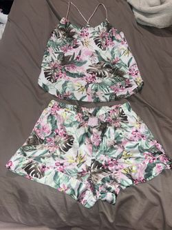 Victoria's Secret Intimate Satin Pajamas Set Green&Pink Tropical Print Size Small