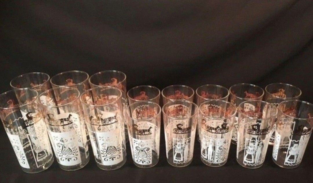 1950s Anchor Hocking glassware Gold n White Pennsylvania Dutch Collection. Tall Tumblers and Juice Glasses. Antique classics. SEE FULL AD BELOW