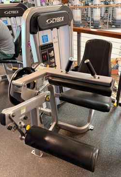 CYBEX EAGLE NX SEATED LEG CURL IN GREAT CONDITION!! READY FOR PICKUP OR DELIVERY!!