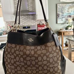 COACH Lexy Shoulder Bag Khaki Brown
