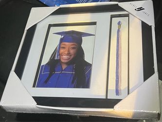 Graduation picture frame