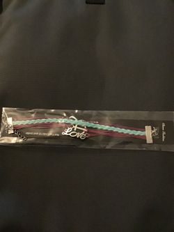 New leather charm bracelets. I passing on my cost to you😇