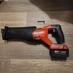 Jackzalsaw  18v Fuel Batery  5.0  Batery  Used