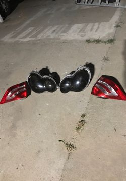 Head lights And rear lights C-230 2004 Mercedes