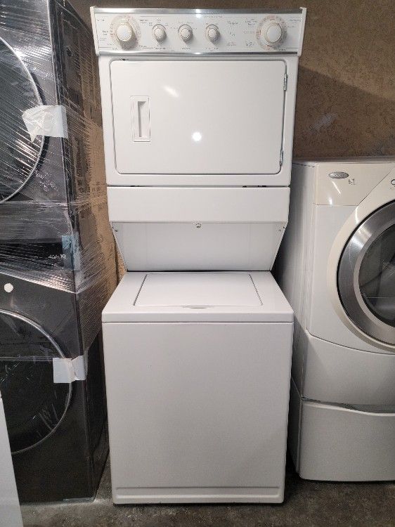 Whirlpool 27" Wide Apartment Size Top Load Washer With Agitator And Gas