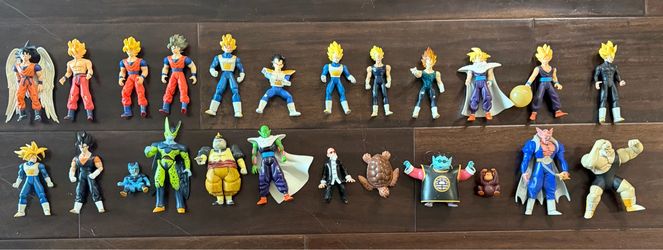Huge Dragon Ball Z Action Figure Lot (30+) - Irwin Toys Vintage DBZ