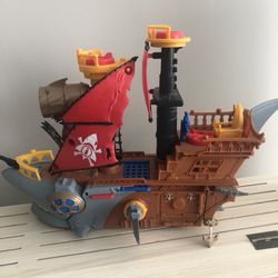 Imaginext Shark Bite Pirate Ship