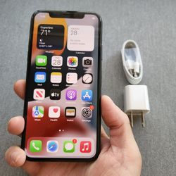 iPhone X - UNLOCKED - Like New