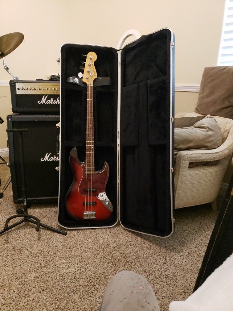 Fender Squier