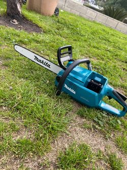 Makita
XGT 18 in. 40V max Brushless Electric Battery Chainsaw (Tool Only
