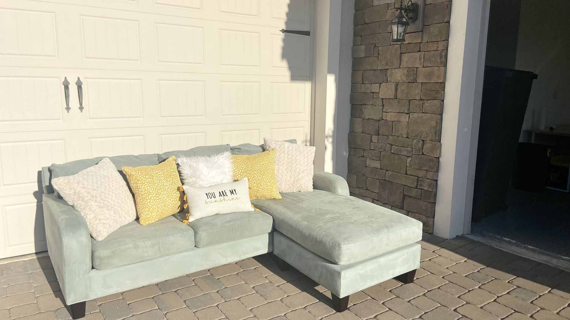 Rooms To Go - Sectional Sofa