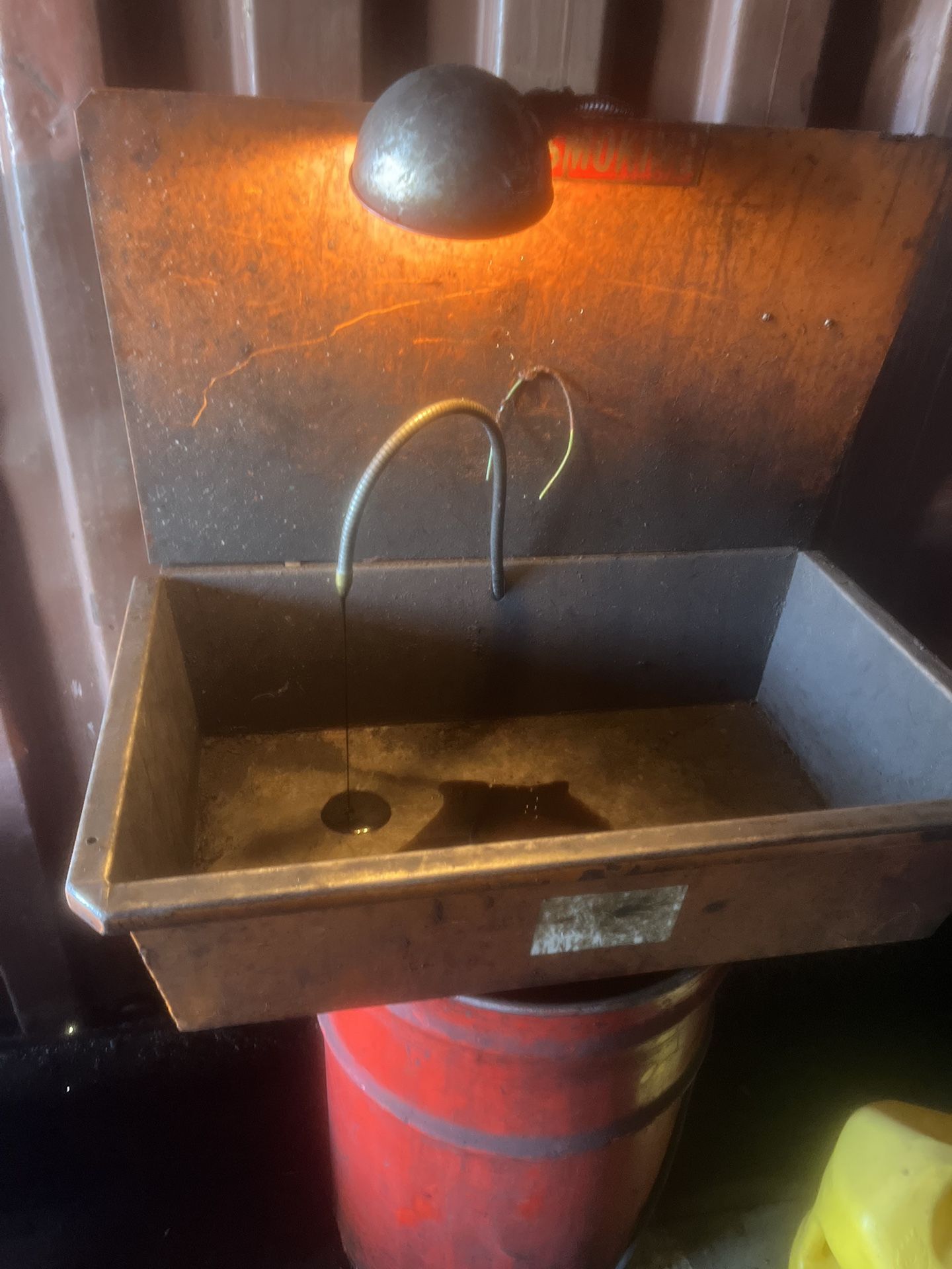 Solvent Tank