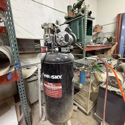 Air Compressor Husky 