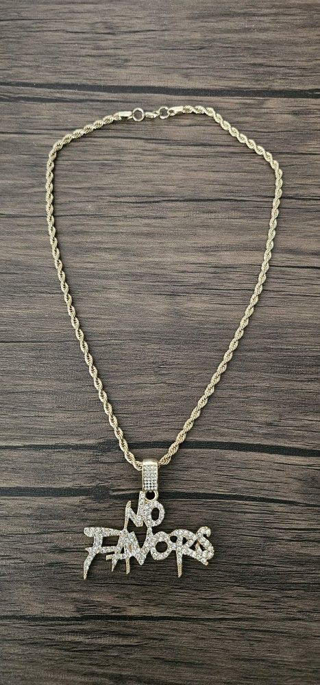 👑💎 Father’s Day Bling for the King! 👔🔥Men's Hip Hop "No Favors" Pendant Necklace
