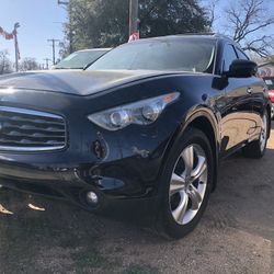 2010 Infiniti FX35 - We finance -
