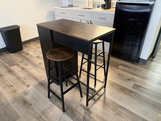 Brown bar set (tabletop & 2 barstools)