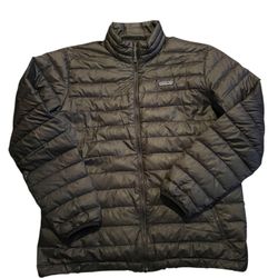 Patagonia Mens Large Black Puffer Jacket 