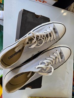 Converse Navy - Men 10/Women 12