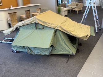 Thule Tepui Explorer Kukenam ( Roof Top Tent )