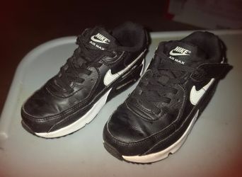 Nike Air Max 90 Shoes