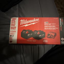 New Milwaukee REDLITHIUM XC5.0 Starter Kit 
