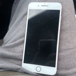 iPhone 8 Plus 