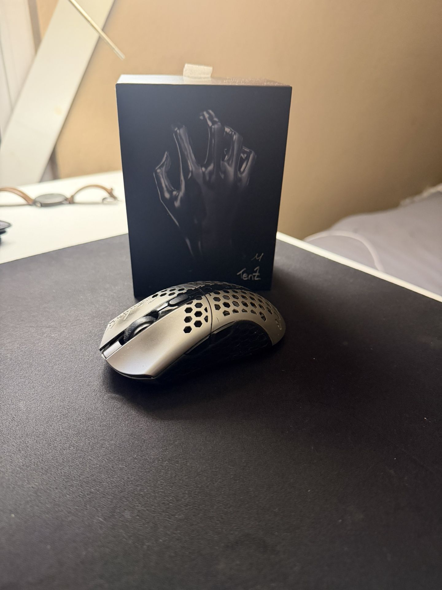Finalmouse Tenz Medium
