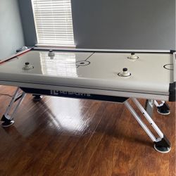 Air Hockey  Table