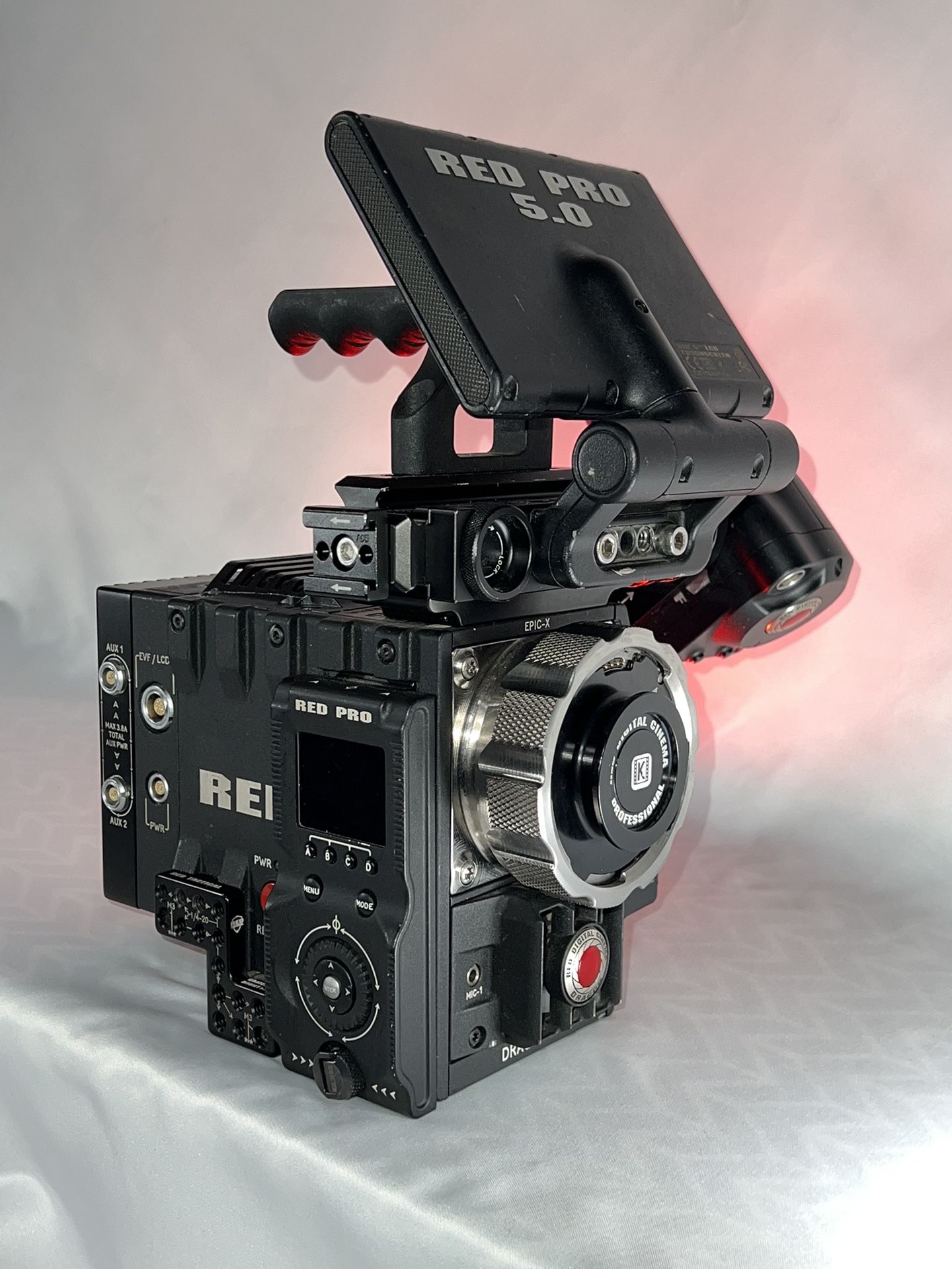 Red Epic Dragon 6K Cinema Camera (ready to shoot kit)