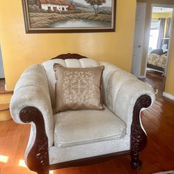 One piece - single seat couch